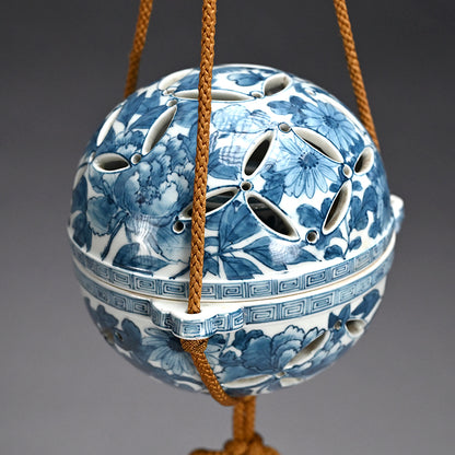 Ceramic Hanging Koro ー三浦 竹泉 "陶製香炉 鍋島鉢"