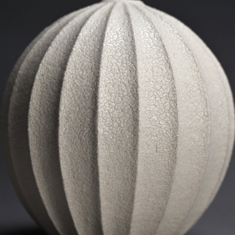 Faceted Shino Vase ー酒井 博司 “志野壺”