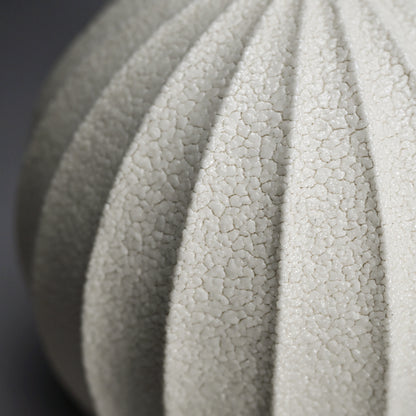 Faceted Shino Vase ー酒井 博司 “志野壺”