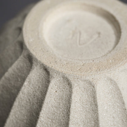 Faceted Shino Vase ー酒井 博司 “志野壺”