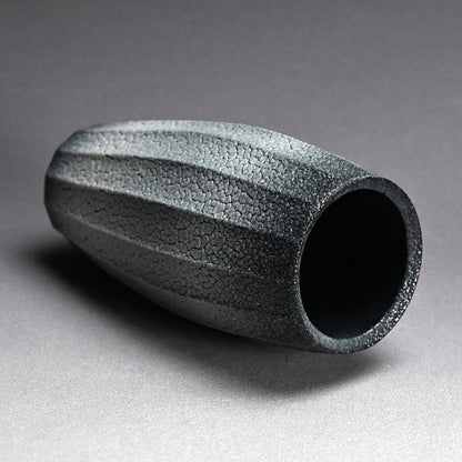 Ai-iro Blue Shino Vase ー酒井 博司 “藍色志野花入れ”