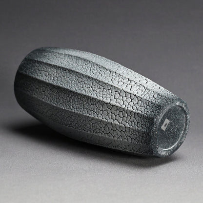 Ai-iro Blue Shino Vase ー酒井 博司 “藍色志野花入れ”
