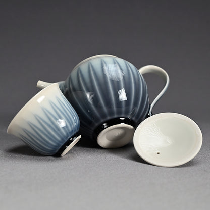 Ryusaiji Teapot and Yunomi Set ー永草 陽平 “流彩磁ポット”、”湯呑”