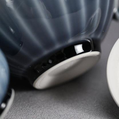 Ryusaiji Teapot and Yunomi Set ー永草 陽平 “流彩磁ポット”、”湯呑”