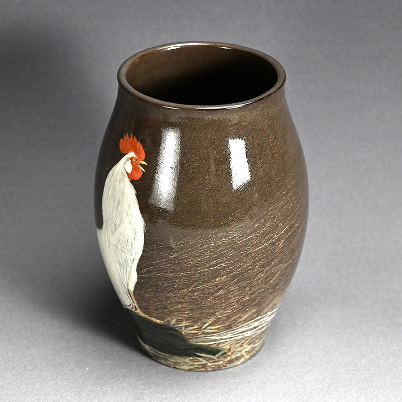 Unusual Vase, Long Tailed Rooster ー十三代 横石 臥牛 "鶏文花瓶"
