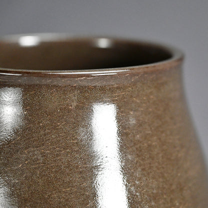 Unusual Vase, Long Tailed Rooster ー十三代 横石 臥牛 "鶏文花瓶"