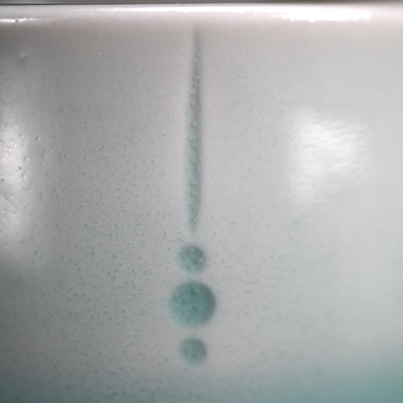 Celadon Shuki Sake Set ー土井 雅文 “鉄彩磁点線文酒器”