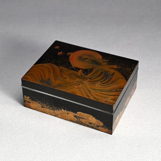 Exquisite Crashing Waves & Sun Lacquer Box
