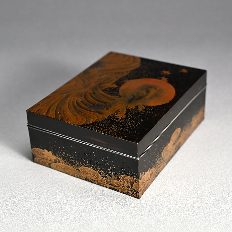 Exquisite Crashing Waves & Sun Lacquer Box