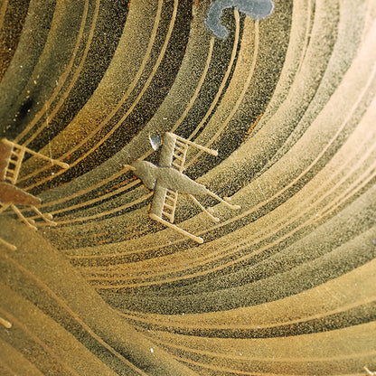 Exquisite Crashing Waves & Sun Lacquer Box