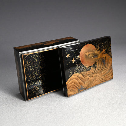 Exquisite Crashing Waves & Sun Lacquer Box