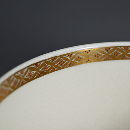 Satsuma Chawan Tea Bowl ー橋本 陶正山 "薩摩内七宝割菊牡丹ノ絵茶碗"