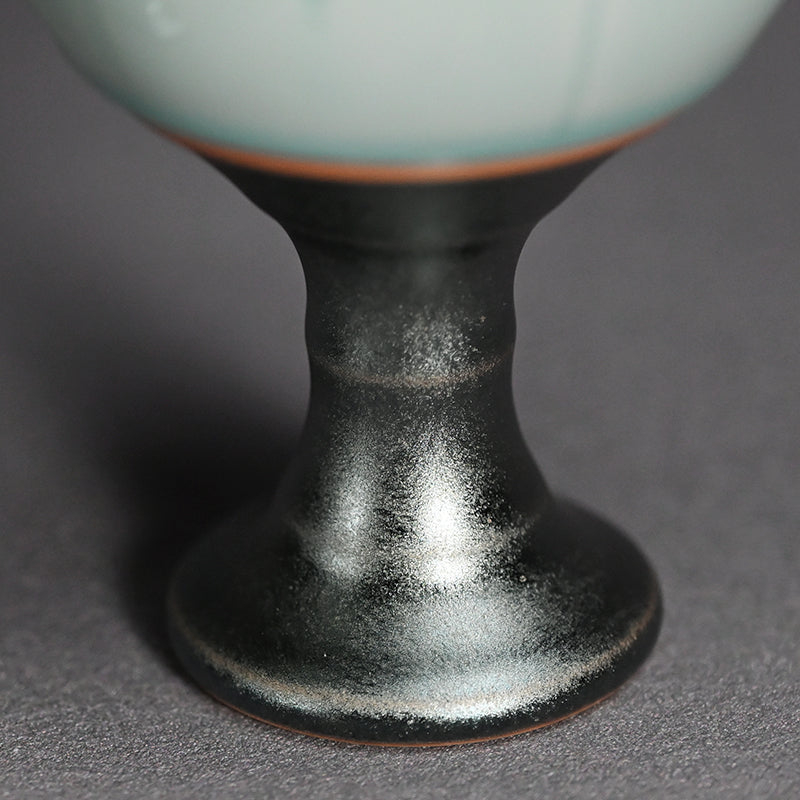Celedon Stemmed Cup Set, A ー土井 雅文 “鉄彩磁点線文高脚杯”