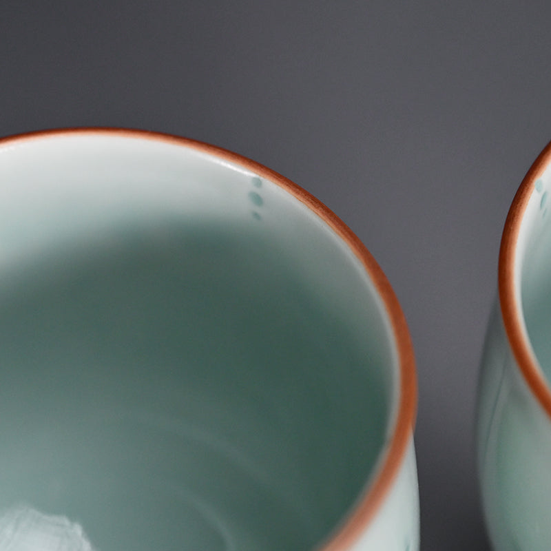 Celedon Stemmed Cup Set, A ー土井 雅文 “鉄彩磁点線文高脚杯”