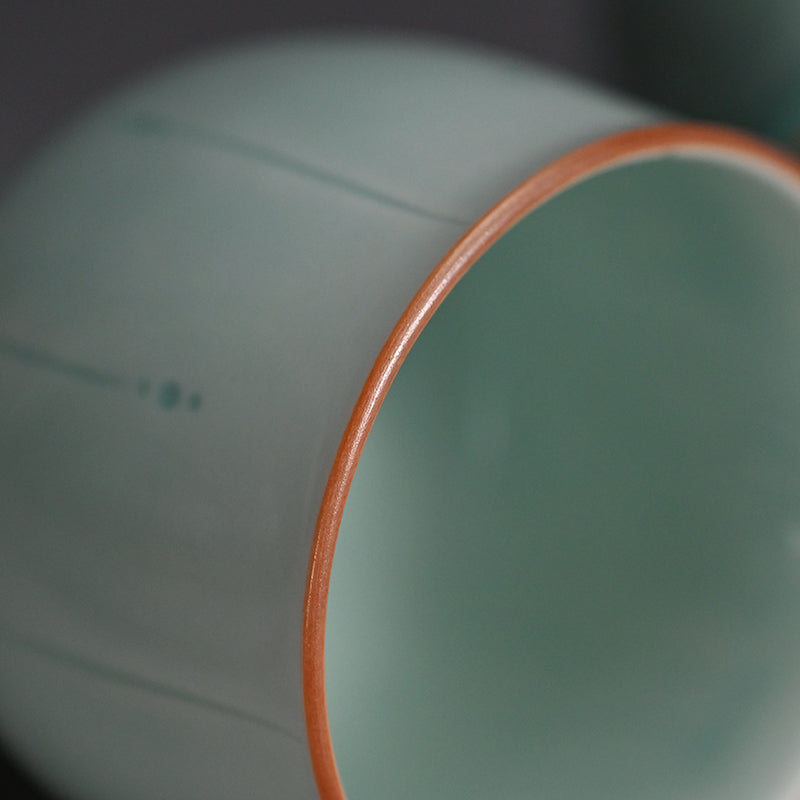 Celedon Stemmed Cup Set, A ー土井 雅文 “鉄彩磁点線文高脚杯”