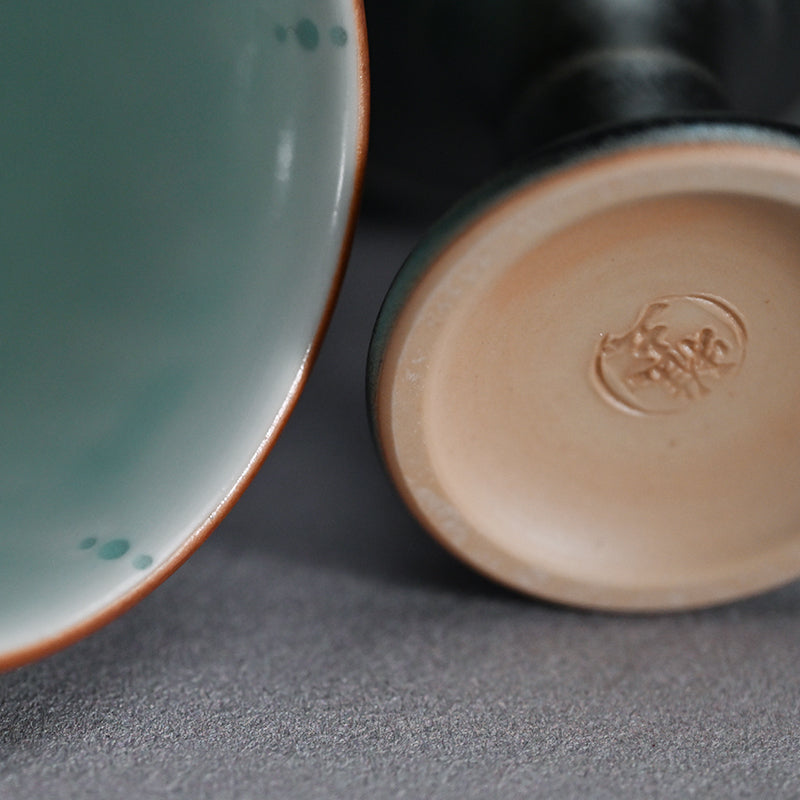 Celedon Stemmed Cup Set, A ー土井 雅文 “鉄彩磁点線文高脚杯”