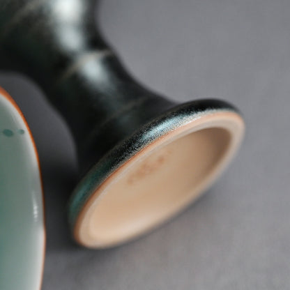 Celedon Stemmed Cup Set, A ー土井 雅文 “鉄彩磁点線文高脚杯”