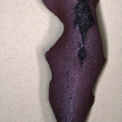 Wall-Mounted Ceramic Object ー向井 奈生子 “癒殻”