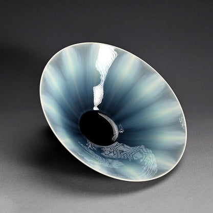 Dramatic Porcelain Bowl ー永草 陽平 “流彩磁鉢”