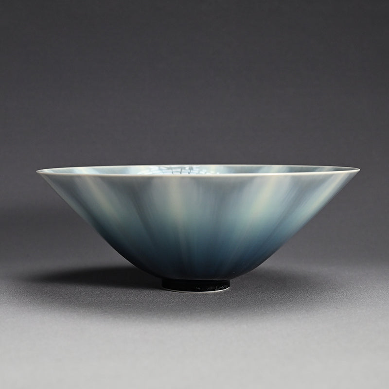 Dramatic Porcelain Bowl ー永草 陽平 “流彩磁鉢”