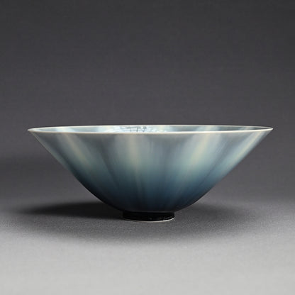 Dramatic Porcelain Bowl ー永草 陽平 “流彩磁鉢”