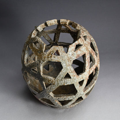 Rare Shogaraki Woven Ceramic Tsubo ー小山 清子 “信楽自然釉 壺”