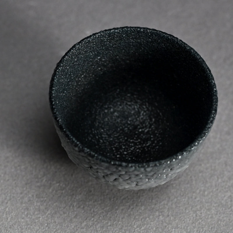 Contemporary Ao-Shino Guinomi ー酒井 博司 "藍色志野ぐい吞み"