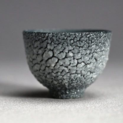 Contemporary Ao-Shino Guinomi ー酒井 博司 "藍色志野ぐい吞み"