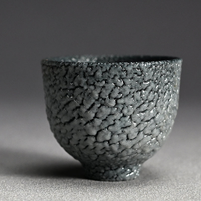 Contemporary Ao-Shino Guinomi ー酒井 博司 "藍色志野ぐい吞み"