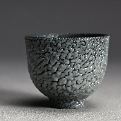 Contemporary Ao-Shino Guinomi ー酒井 博司 "藍色志野ぐい吞み"