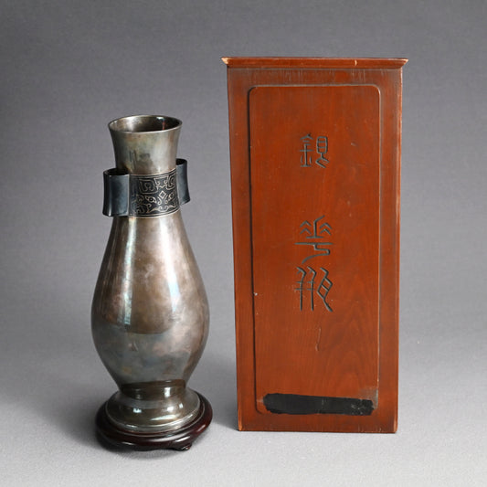 Stunning Antique Classical Japanese Solid Silver Vase