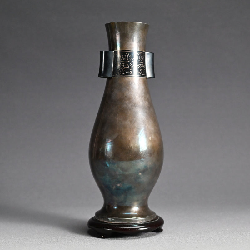 Stunning Antique Classical Japanese Solid Silver Vase