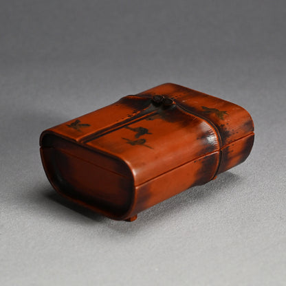 Elegant Small Lacquered Bamboo Futamono Box