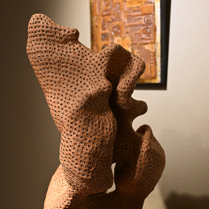 Phantasmagorical Ceramic Sculpture, “Skin of the Earth” ー向井 奈生子 “土の皮Ⅰ”