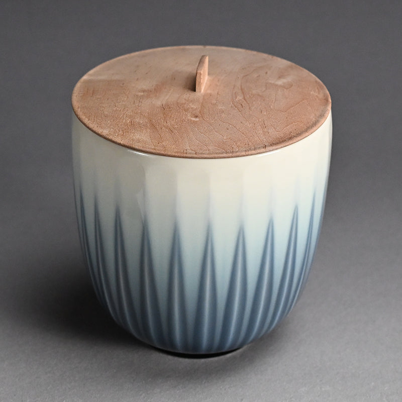 Mizusashi Fresh Water Container ー永草 陽平 “流彩磁水指”