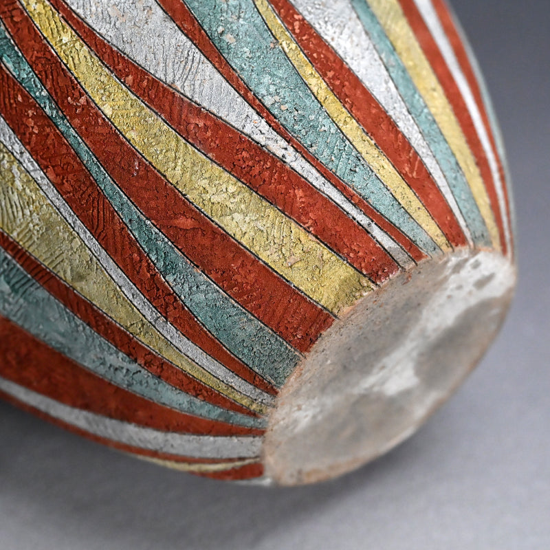 Unusually Colorful Vase ー加古 勝己 “彩陶”