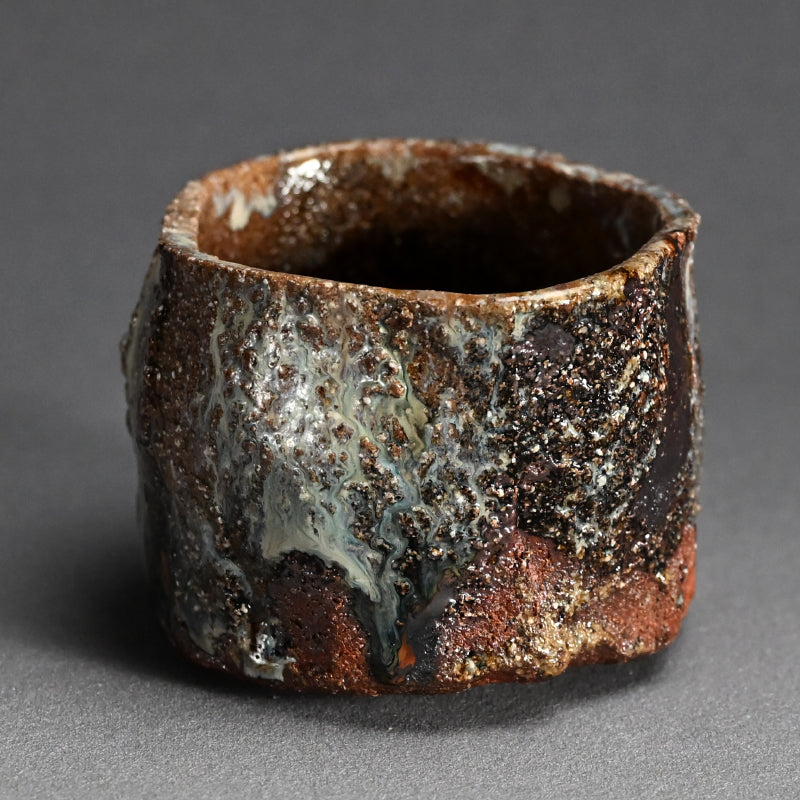 Dramatic Ash Glazed Chawn Tea Bowl ー加古 勝己 “灰釉縞茶碗”