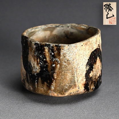 Fabulous Rugged Chawan Tea Bowl ー加古 勝己 “灰粉引丸紋茶碗”