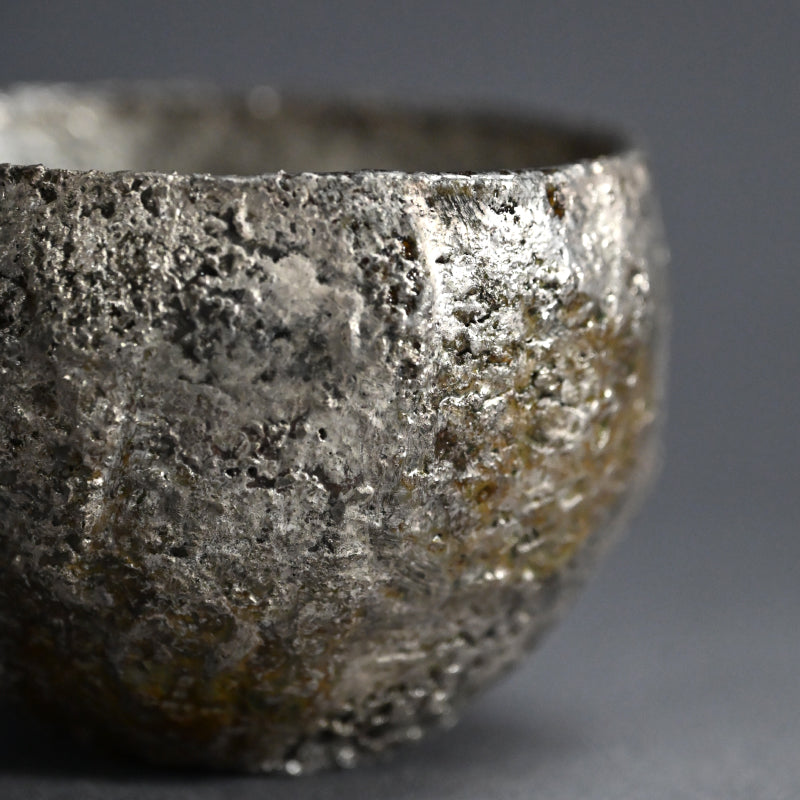 Silver Glazed Chawan Tea Bowl ー加古 勝己 “銀彩茶碗”