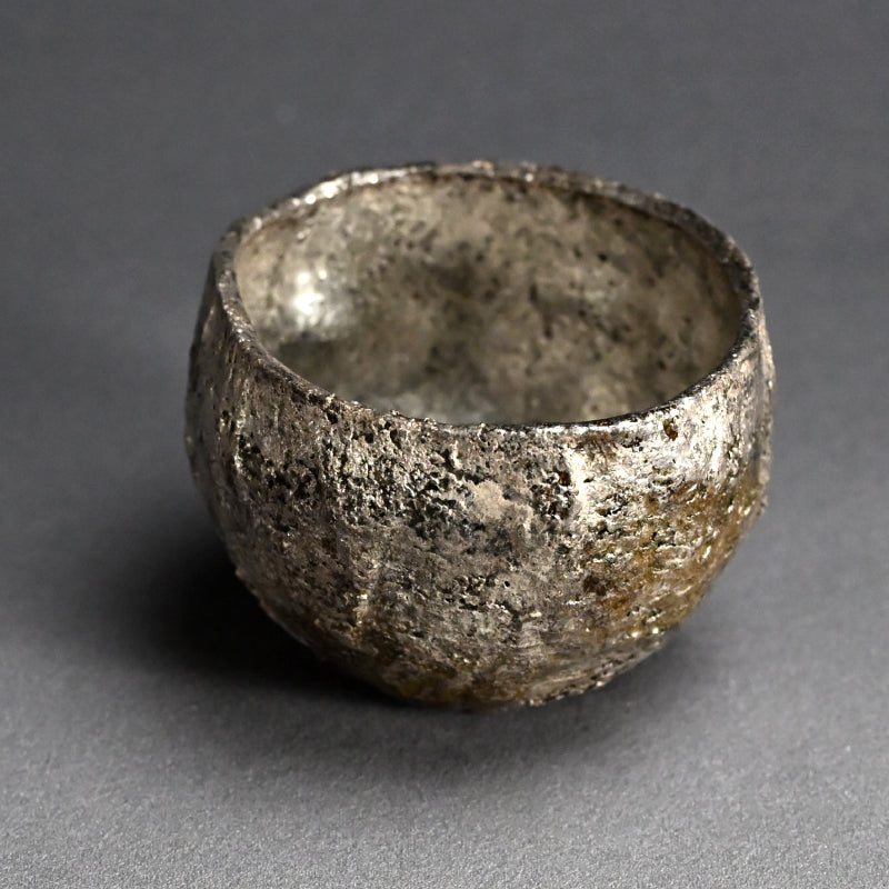Silver Glazed Chawan Tea Bowl ー加古 勝己 “銀彩茶碗”