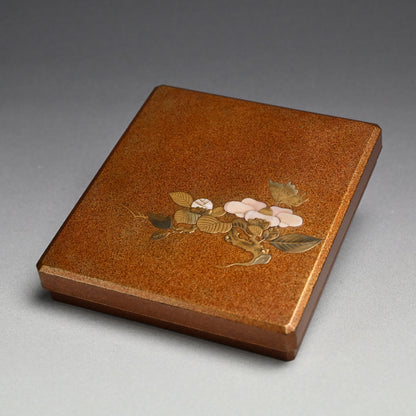 Exquisite Edo period Japanese Lacquered Writing Box