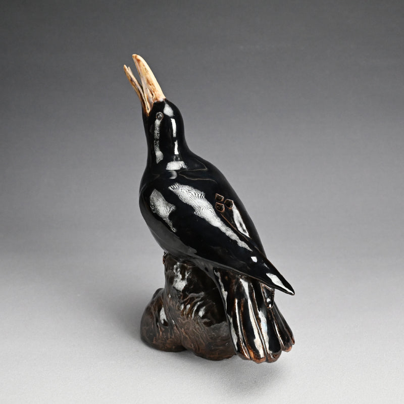 Crow Koro Incense Burner by Imperial Artist ー初代 諏訪 蘇山 "鳥香爐"