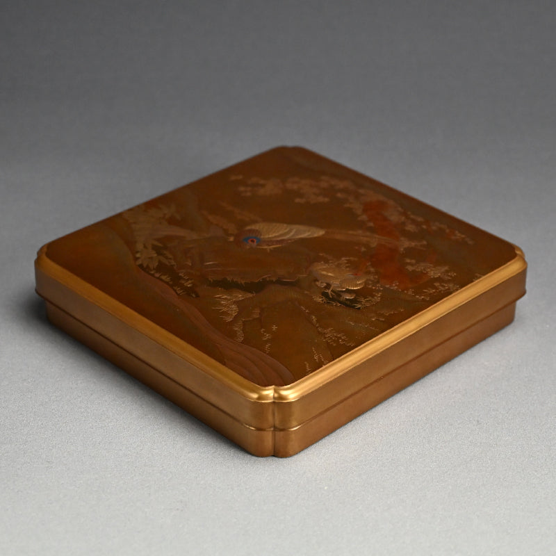 Museum Quality Meiji p. Japanese Gold Lacquer Box