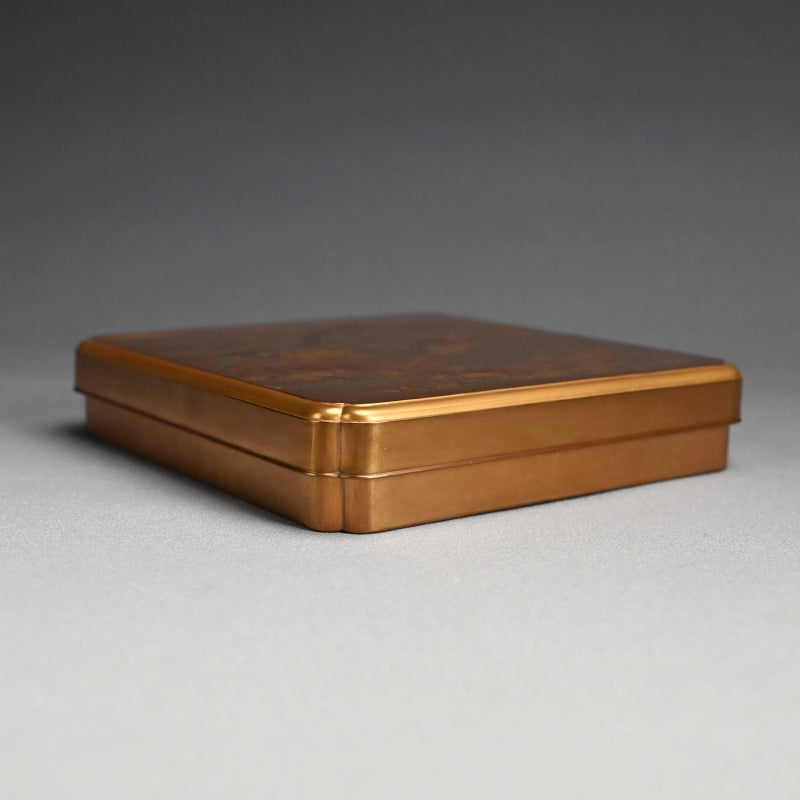 Museum Quality Meiji p. Japanese Gold Lacquer Box