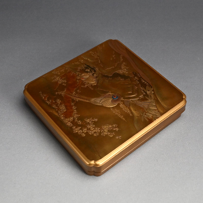Museum Quality Meiji p. Japanese Gold Lacquer Box