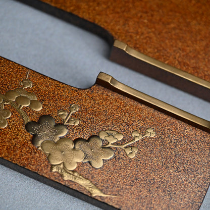 Museum Quality Meiji p. Japanese Gold Lacquer Box
