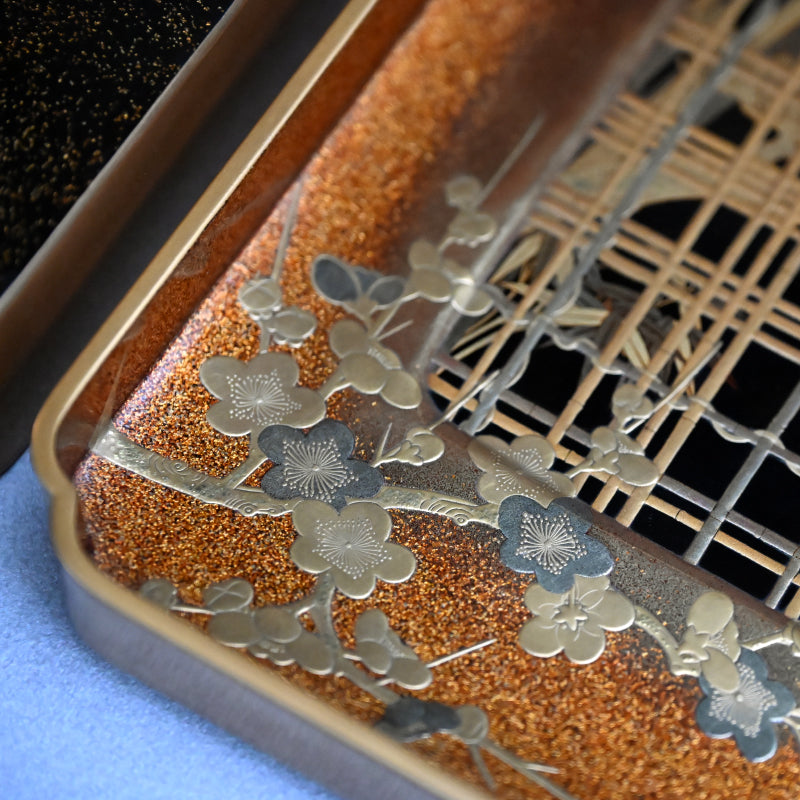 Museum Quality Meiji p. Japanese Gold Lacquer Box