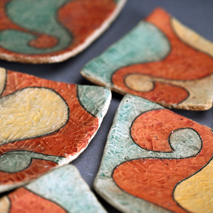 8 pc. Small Colorful Plate Set ー加古 勝己 “灰赫陶彩色変形皿”