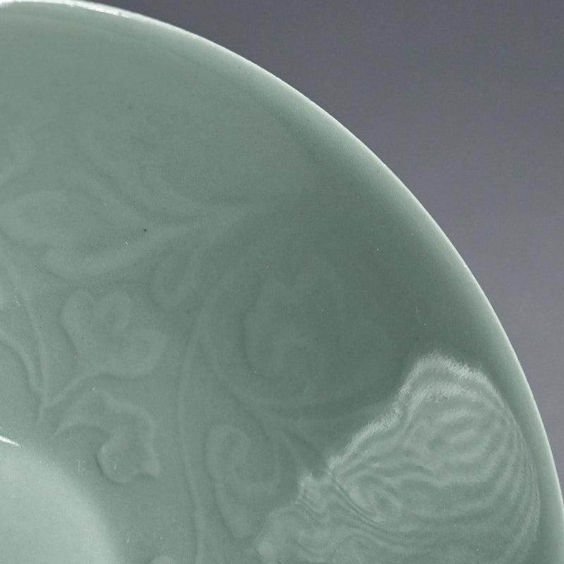 Seiji Porcelain Bowl by Imperial Artist ー初代 諏訪 蘇山 "青瓷滓挿製 古盛"