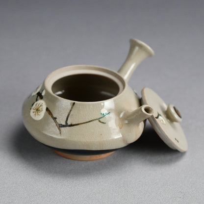 Ninsei Teapot ー宮川 (真葛) 香山 “梅の画急須”